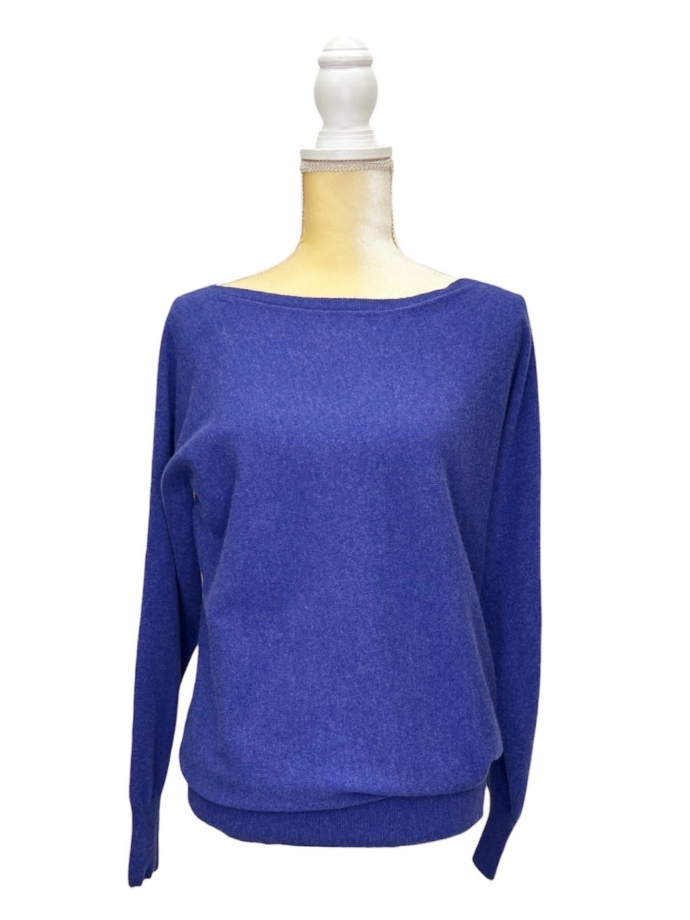 Celtic & Co. Lambswool Boat Neck Sweater Blue Size *Small* EUC
